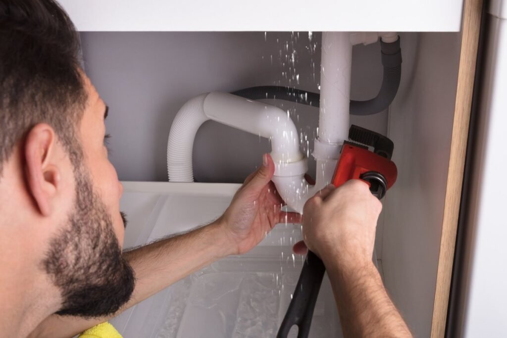 Services 4 leak repair 1